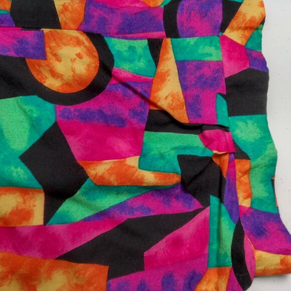 Vintage I&R Illusions Shorts Women Size 18 Bright Colorful Geometric Rayon Artsy - Picture 11 of 16